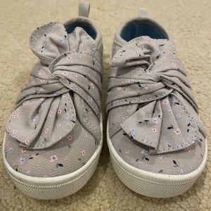 Oshkosh toddler girls canvas slip on sneakers size 7